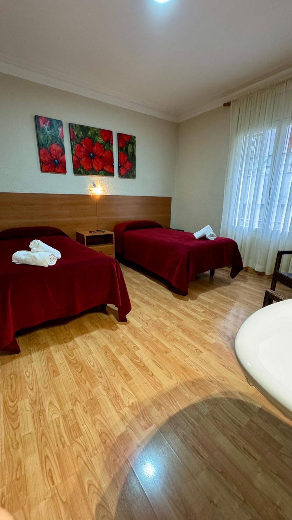 Pension Laforja Barcellona Esterno foto